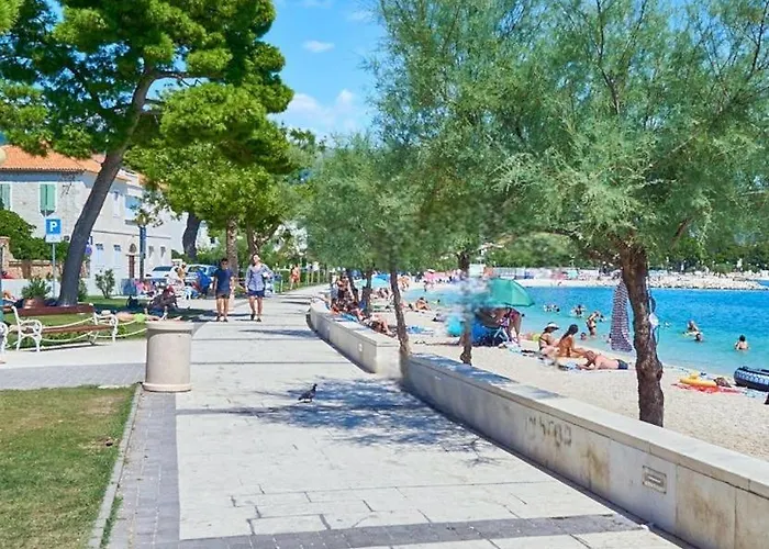 Zaneta * Kaštela